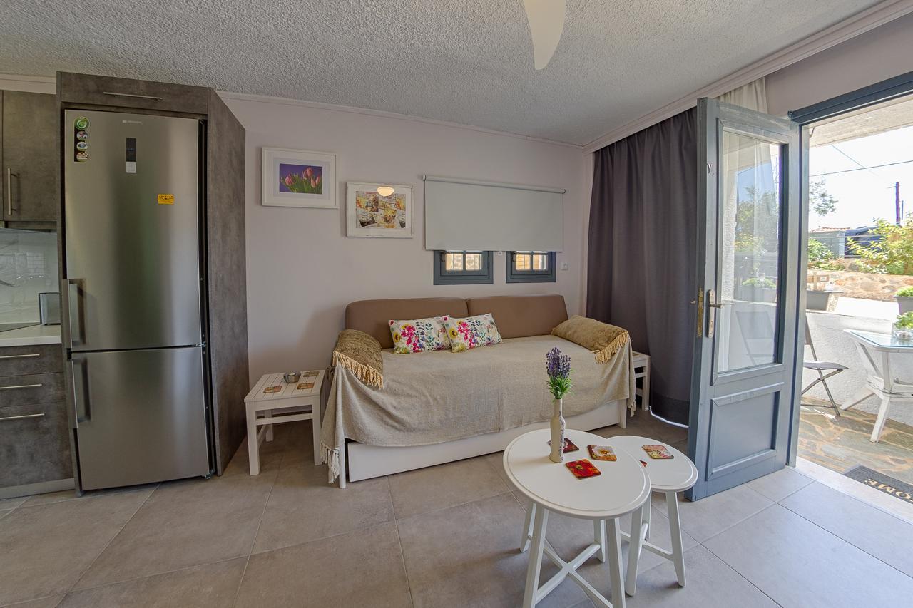 Stoúpa Irida Holiday Apartments מראה חיצוני תמונה