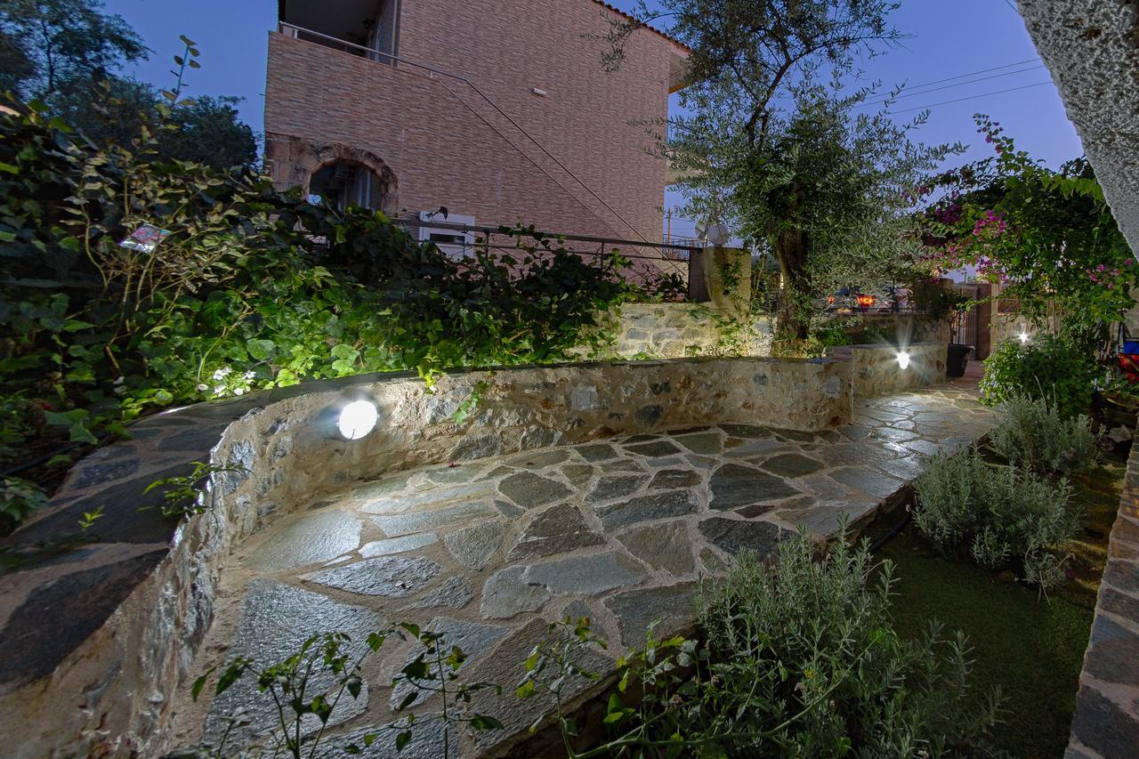 Stoúpa Irida Holiday Apartments מראה חיצוני תמונה